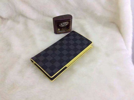 Louis Vuitton Wallet 63255 Yellow size 19*10*2.5cm