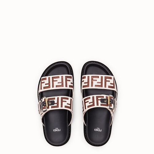 Mixed Brand Slippers Unisex ID:202004a112