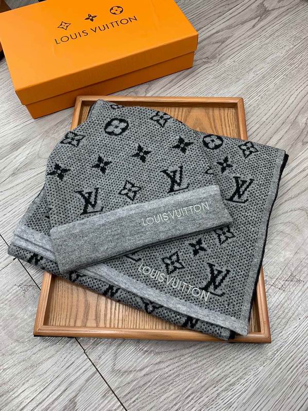 LV Scarf And Beanie Set All Colours Dm For More Info #fyp #plug