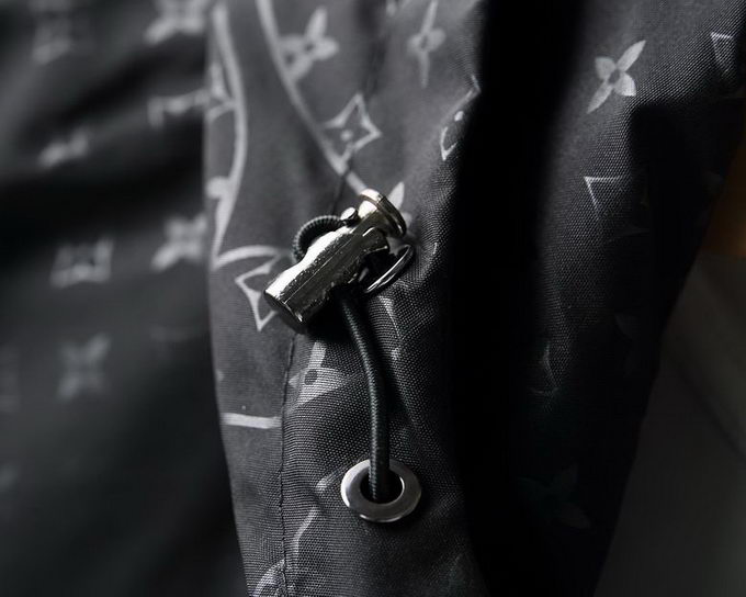 Shop Louis Vuitton 2023 SS Monogram Unisex Plain Logo Down Jackets  (HOB50WTI465L) by OceanPalace