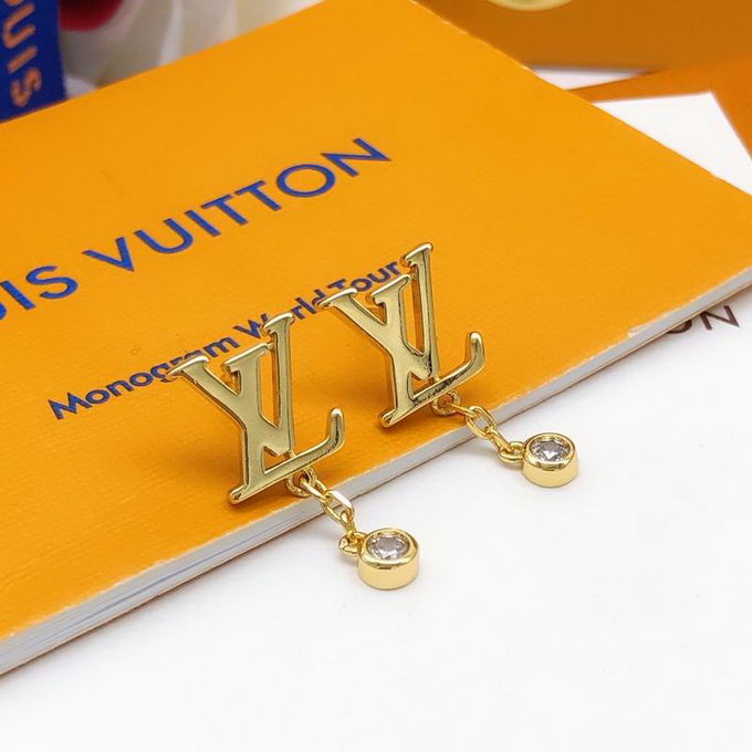 louis vuitton 2023 earrings men｜TikTok Search