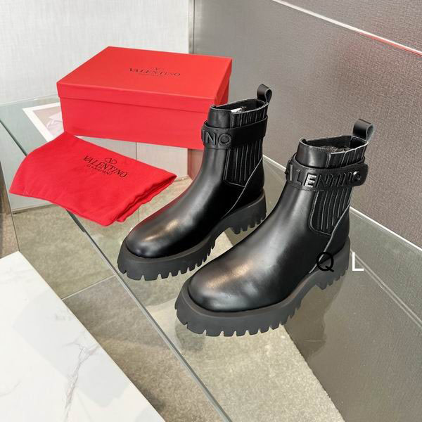 Valentino Boots Wmns ID:20231205-240