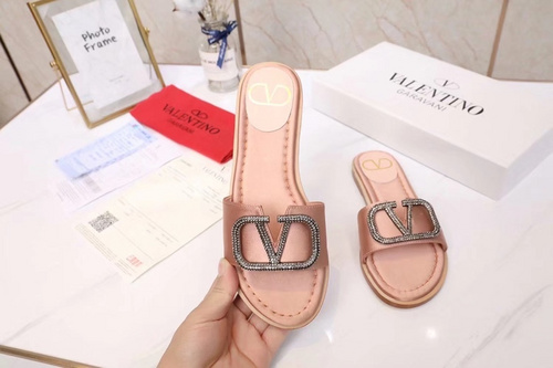 Valentino Sandals Wmns ID:20240423-125